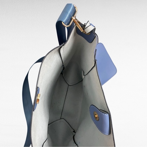 MERSI | Demi Blue Vegan Leather Modern Bucket Tote with Detachable Pouch - Picture 3 of 6